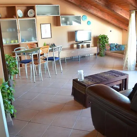 Lägenhet Attico Fronte Mare Con Canali Satellitari E Wifi